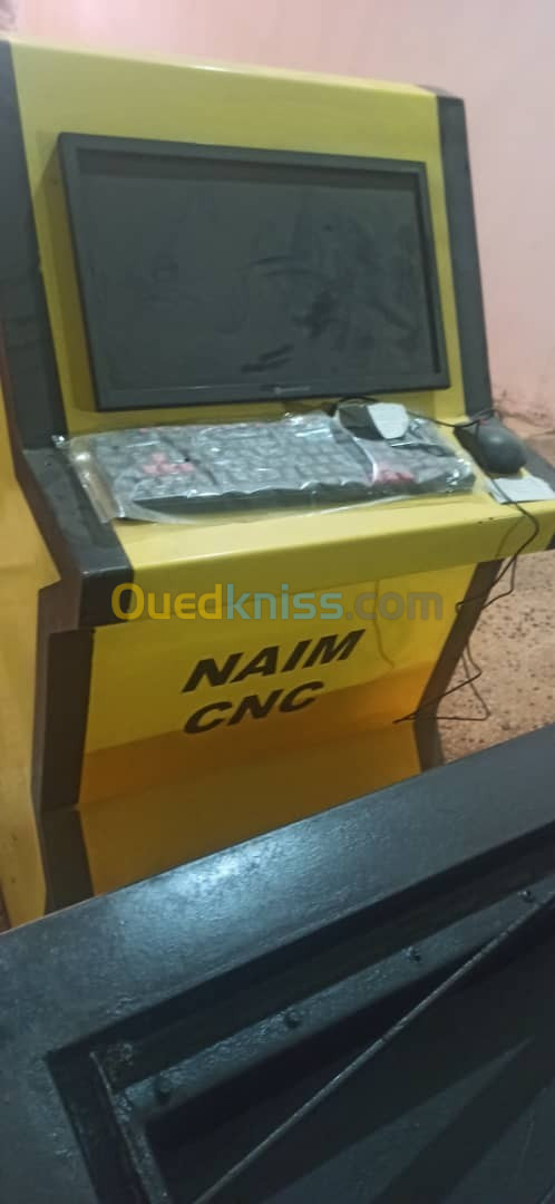 Cnc plasma découpe 2m*3m jamais utilisé avec compresseur jdida 10/10 