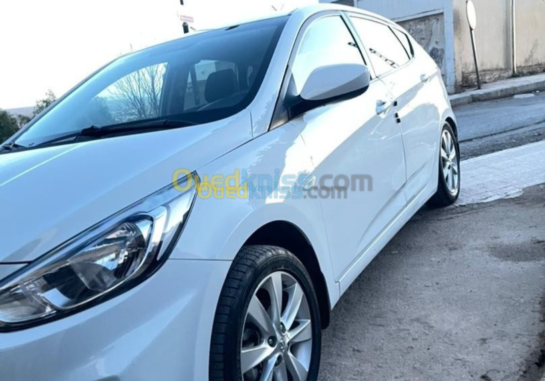 Hyundai Accent RB  5 portes 2018 