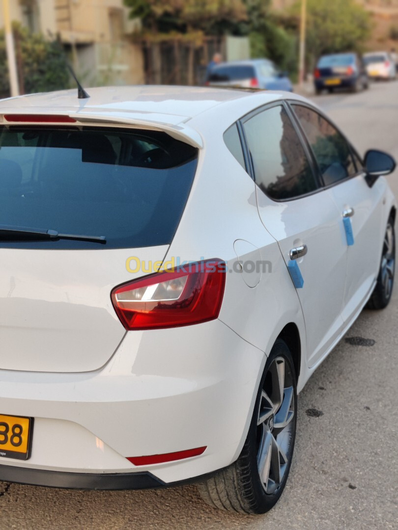 Seat Ibiza 2015 Black Line