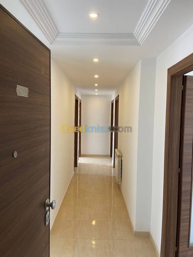 Vente Appartement F3.4 Alger Dar el beida