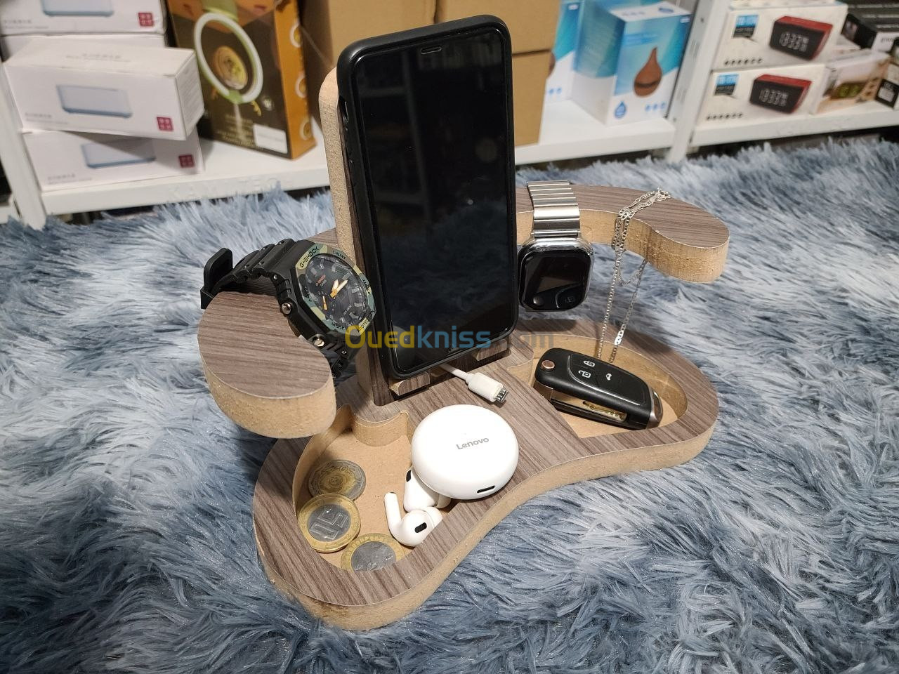  Support de téléphone en bois & porte clé & porte objets pour bureau et table de nuit