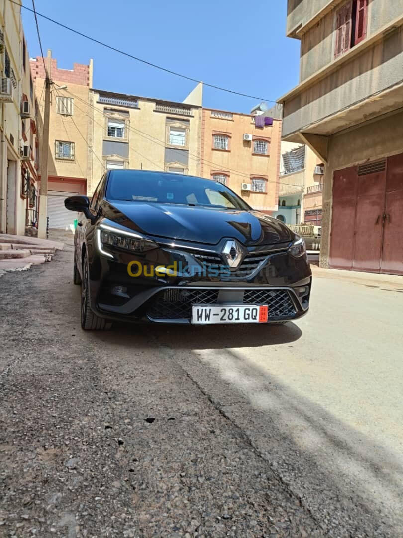 Renault clio 2023 rs len