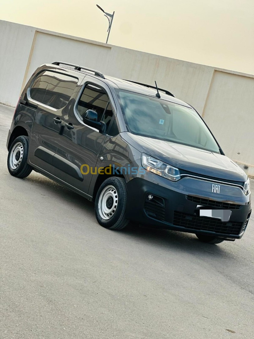 Fiat Doblo 2023 italy