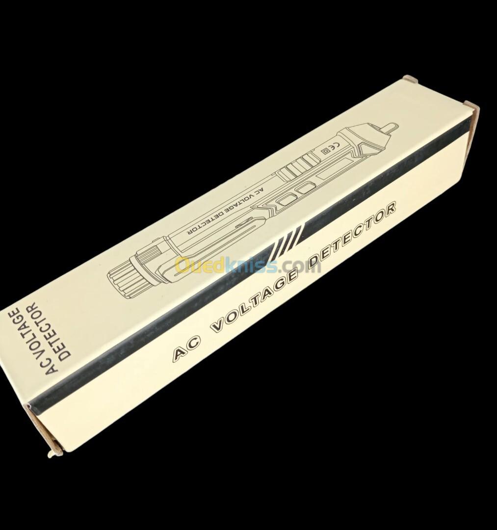 AC VOLTAGE DETECTOR