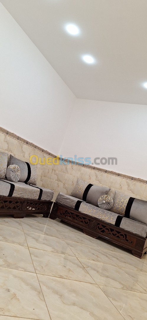 Location vacances Appartement F4 Mostaganem Mostaganem