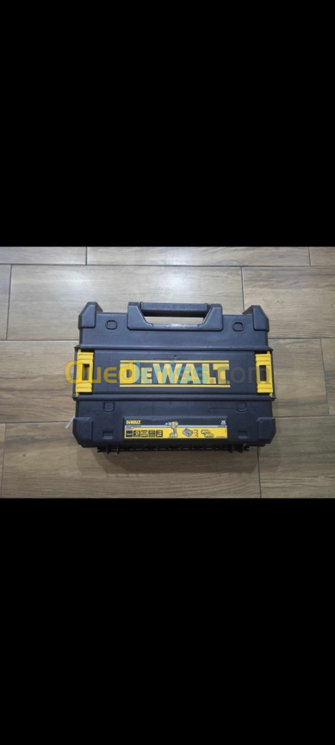 Visseuse dewalt DCD795D2