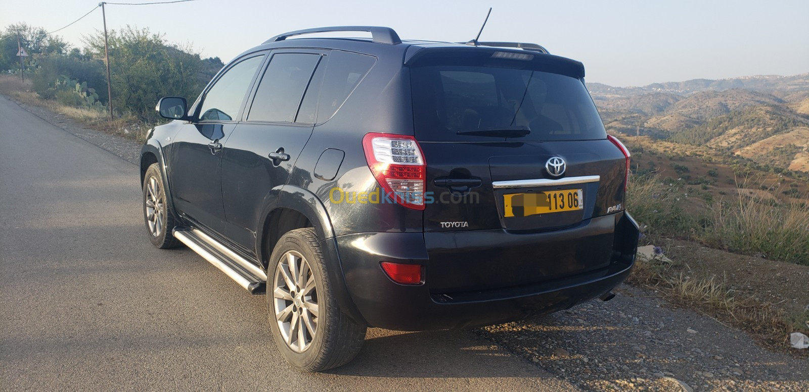 Toyota RAV4 2013 D-CAT 4×4 Sport sallon cuir 4ème génération