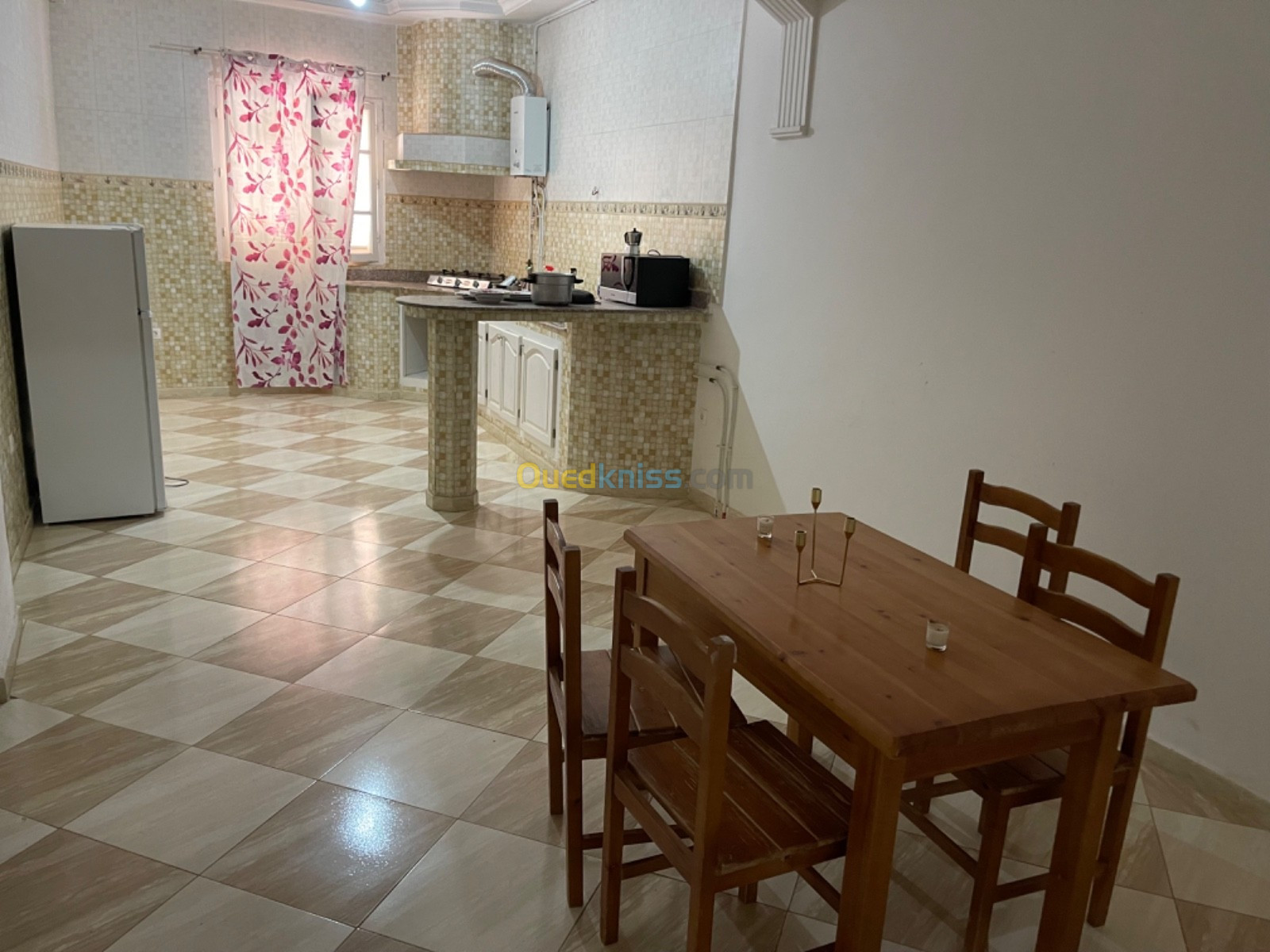 Location Appartement F3 Mostaganem Mostaganem