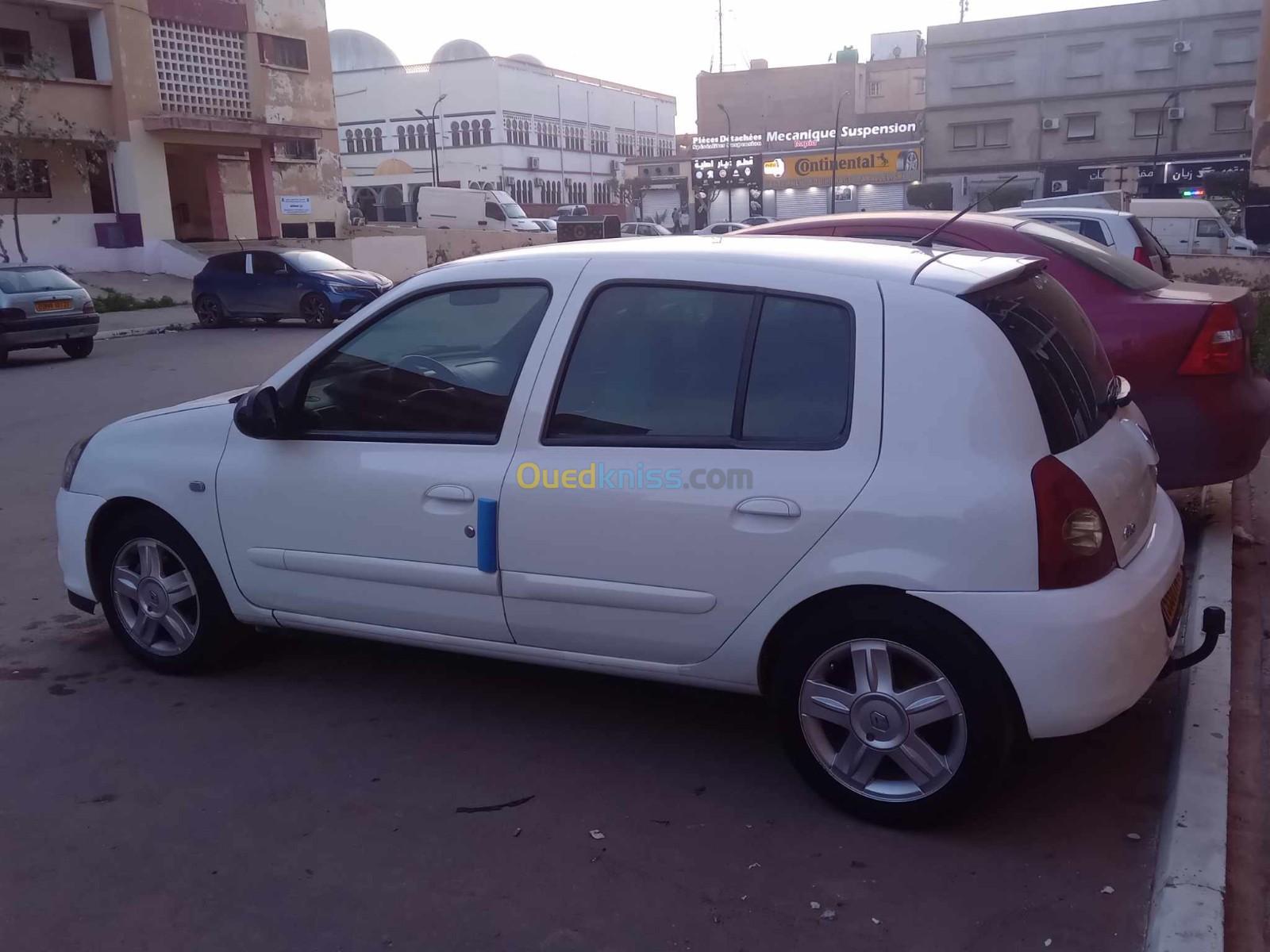 Renault Clio Campus 2014 Clio Campus