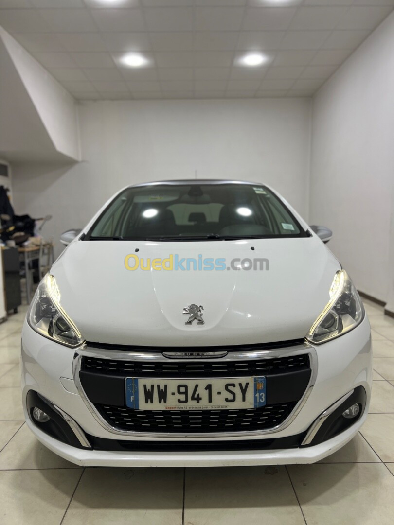 Peugeot 208 2018 Allure Facelift