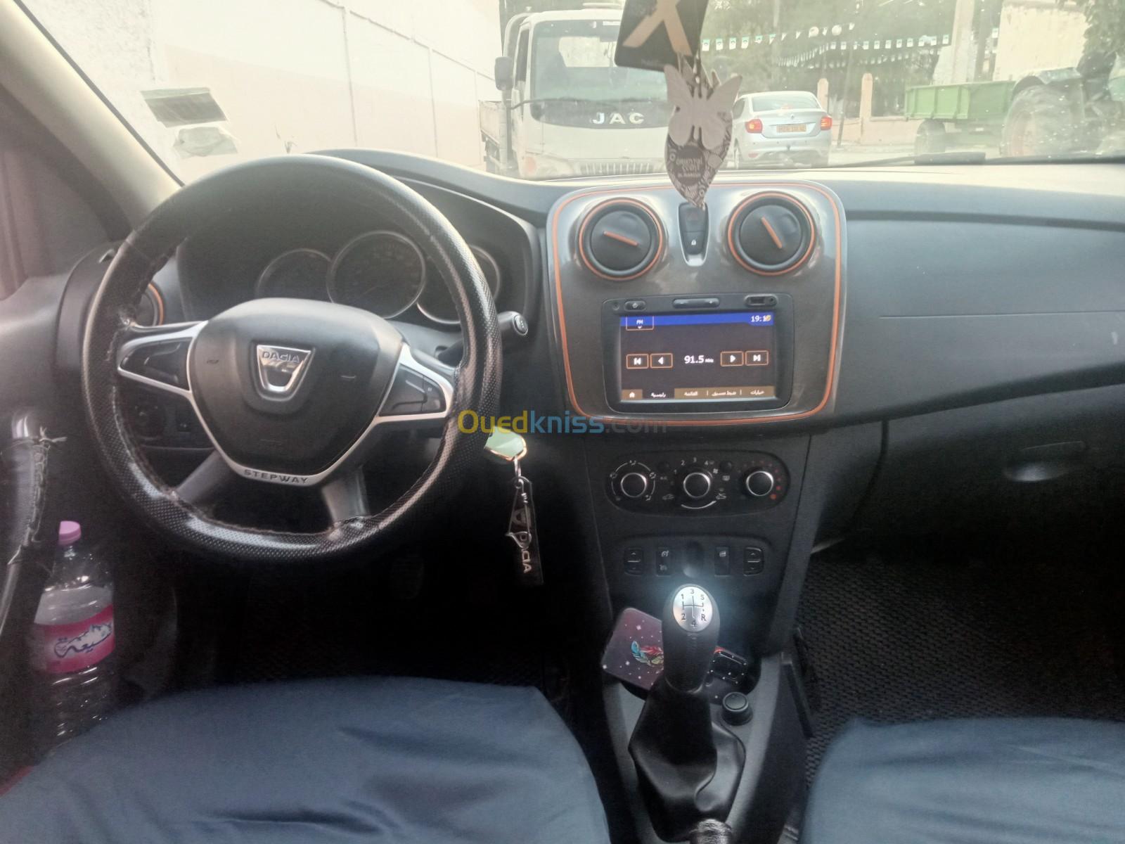 Dacia Sandero 2017 