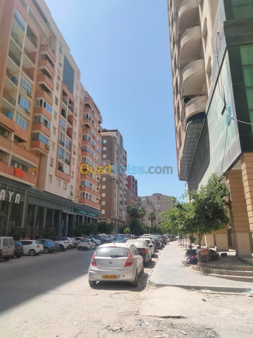 Location Appartement F4 Bejaia Bejaia