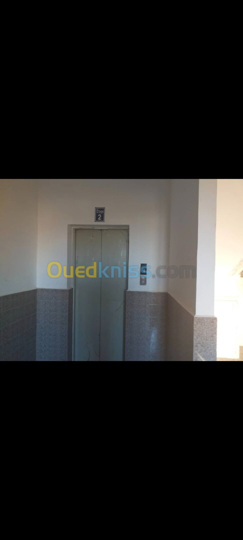 Location Appartement F4 Alger Souidania