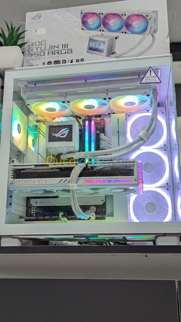 PC TOUR GAMING FULL WHITE DDR5 "ASUS ROG STRIX" RTX 4090 AMD Ryzen 7 7800x3D