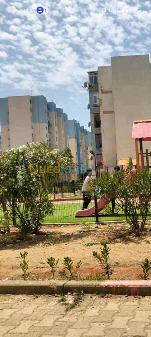 Location Appartement F4 Alger Hraoua