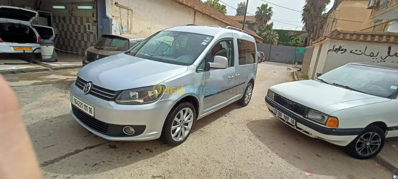 Volkswagen Caddy 2011 