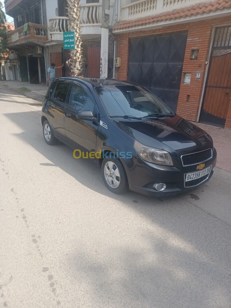 Chevrolet Aveo 5 portes 2013 Aveo sport