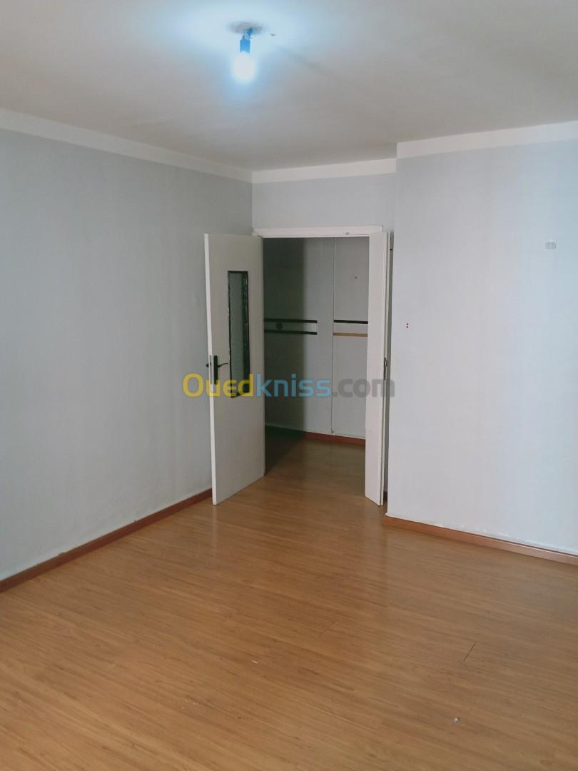 Vente Appartement F4 Alger Saoula