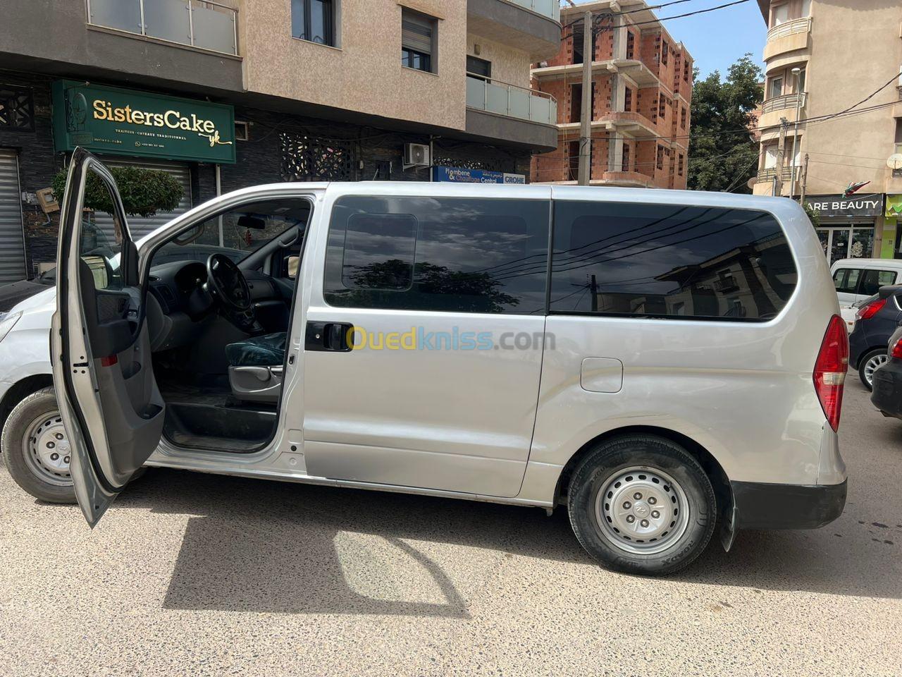 Hyundai H1 2010 Vitré 9 places