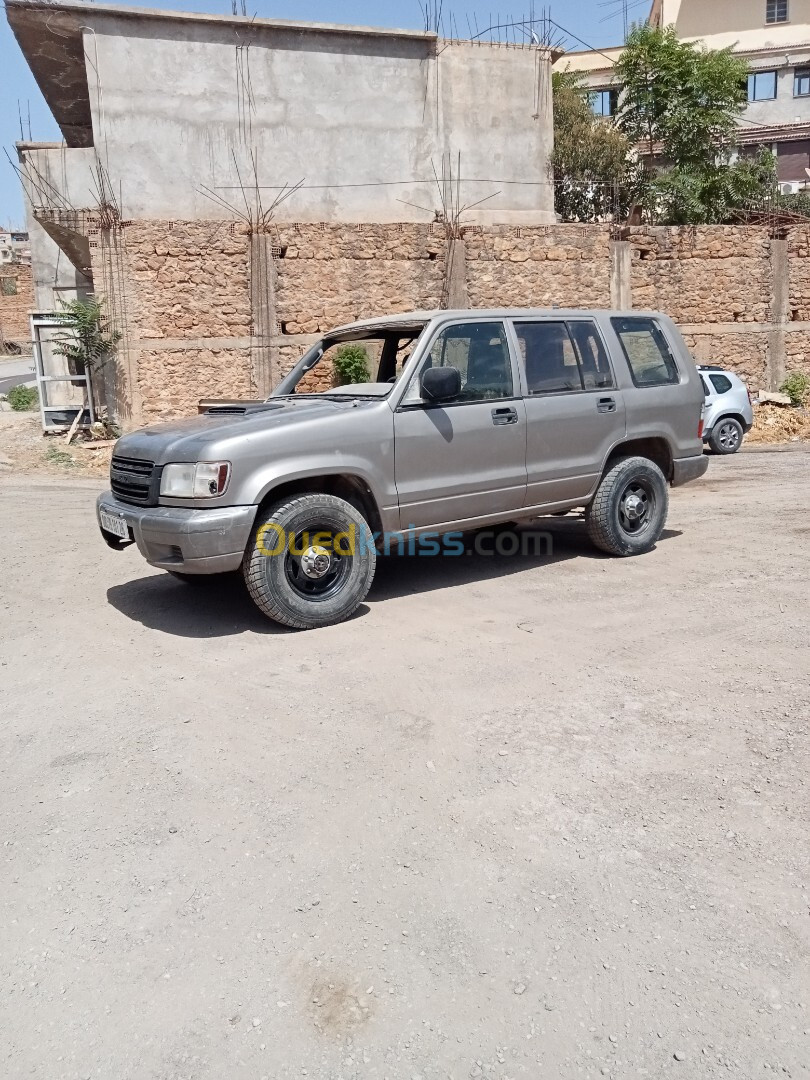 Isuzu Trooper 2001 Trooper