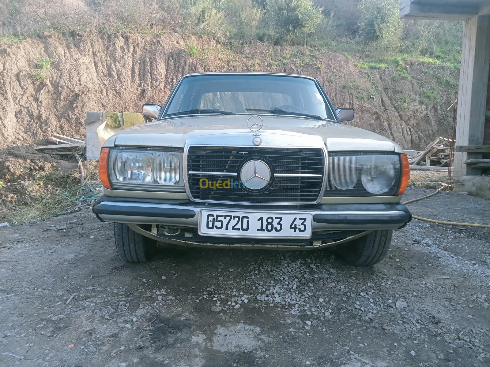 Mercedes 123 1983 240D