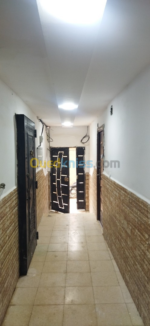 Vente Appartement F2 Alger Bordj el kiffan