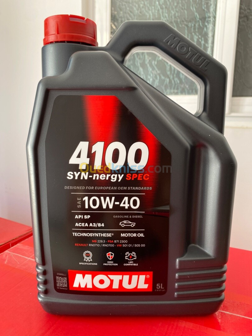 Huile moteur MOTUL