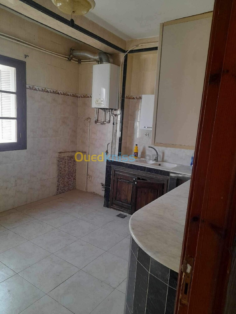 Location Niveau De Villa F4 Alger Cheraga