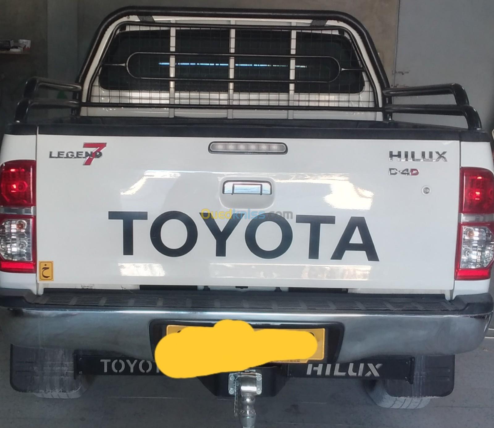 Toyota Hilux 2015 LEGEND DC 4x4