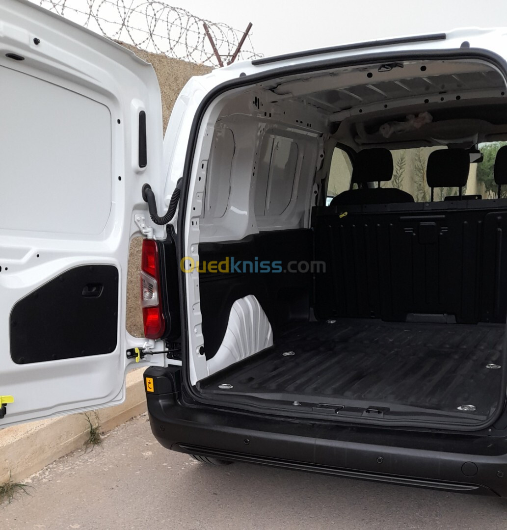 Fiat Doblo 2023 