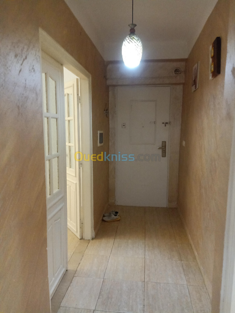 Location Appartement F3 Alger Birkhadem