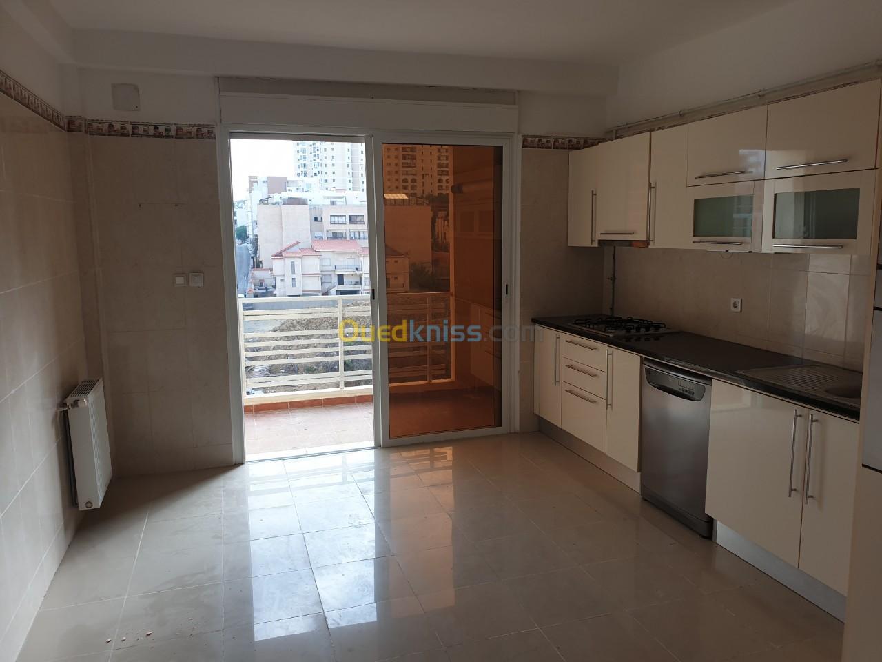 Location Appartement F5 Alger El achour