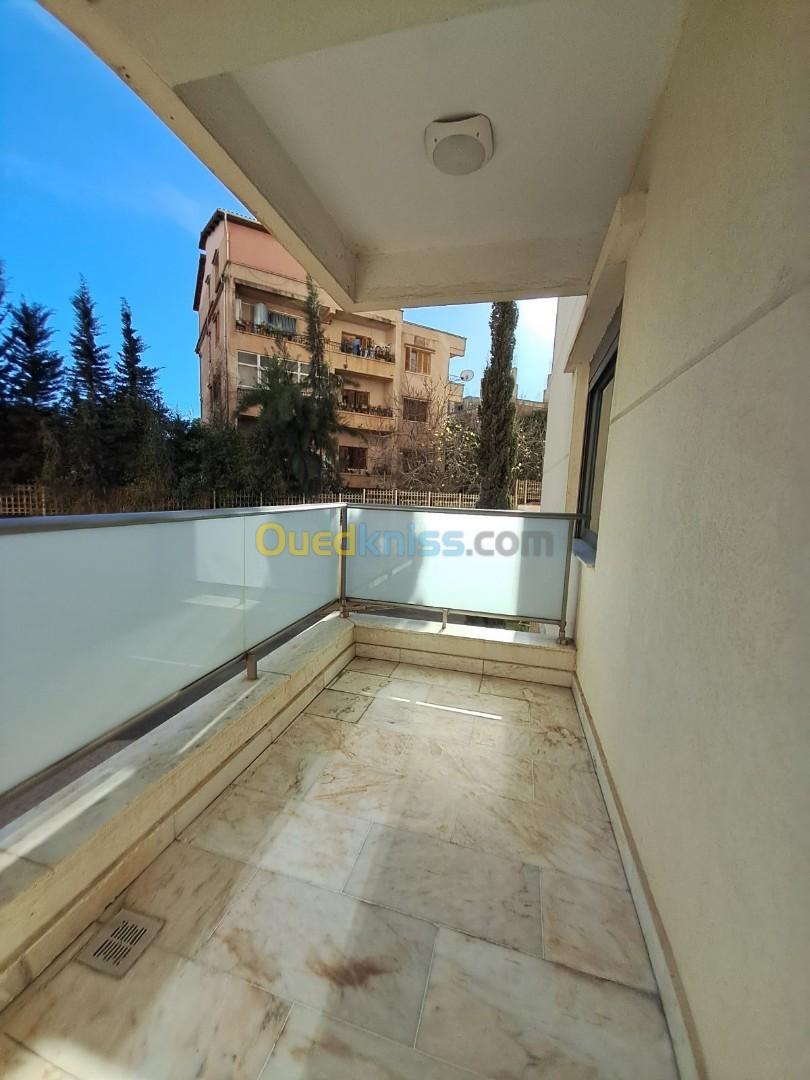 Location Appartement F4 Alger Draria