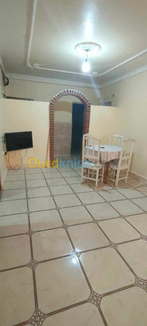 Location vacances Appartement F4 Skikda Skikda