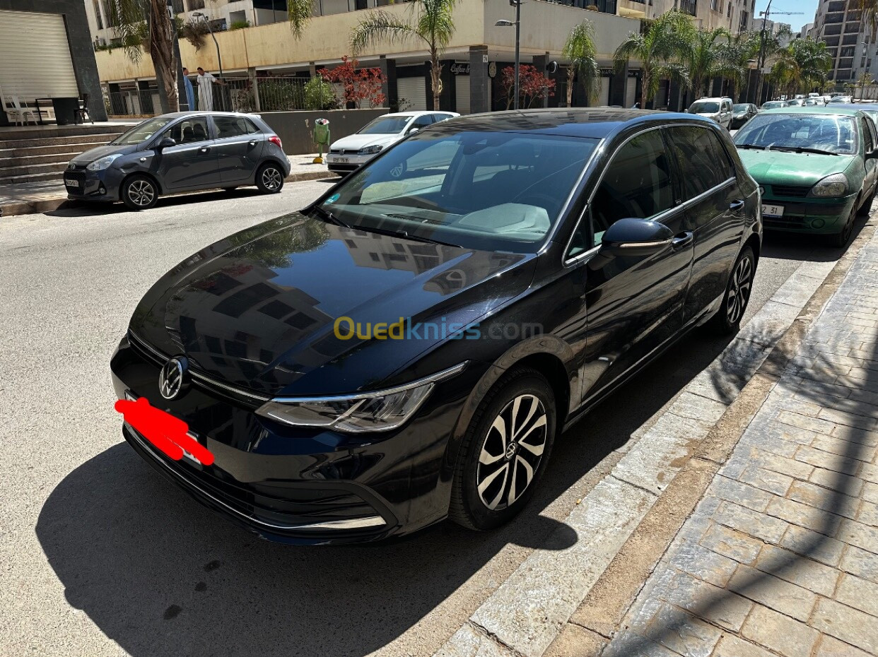 Volkswagen Golf 8 2022 Active