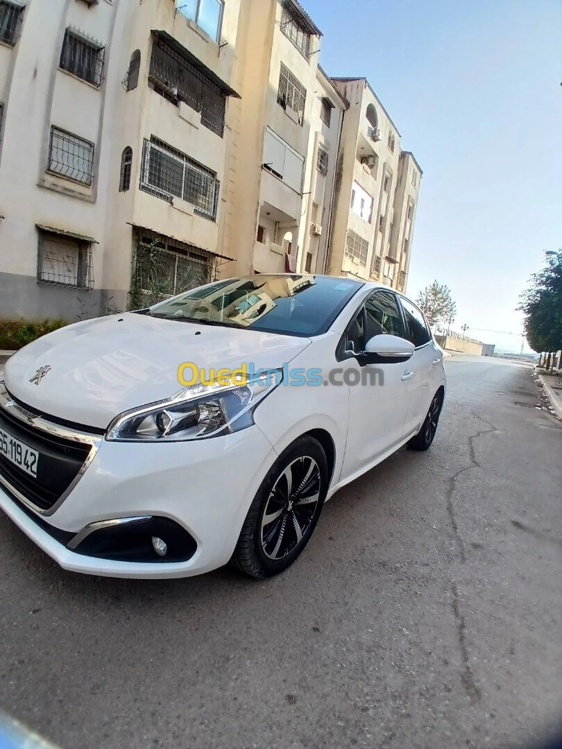 Peugeot 208 2018 208