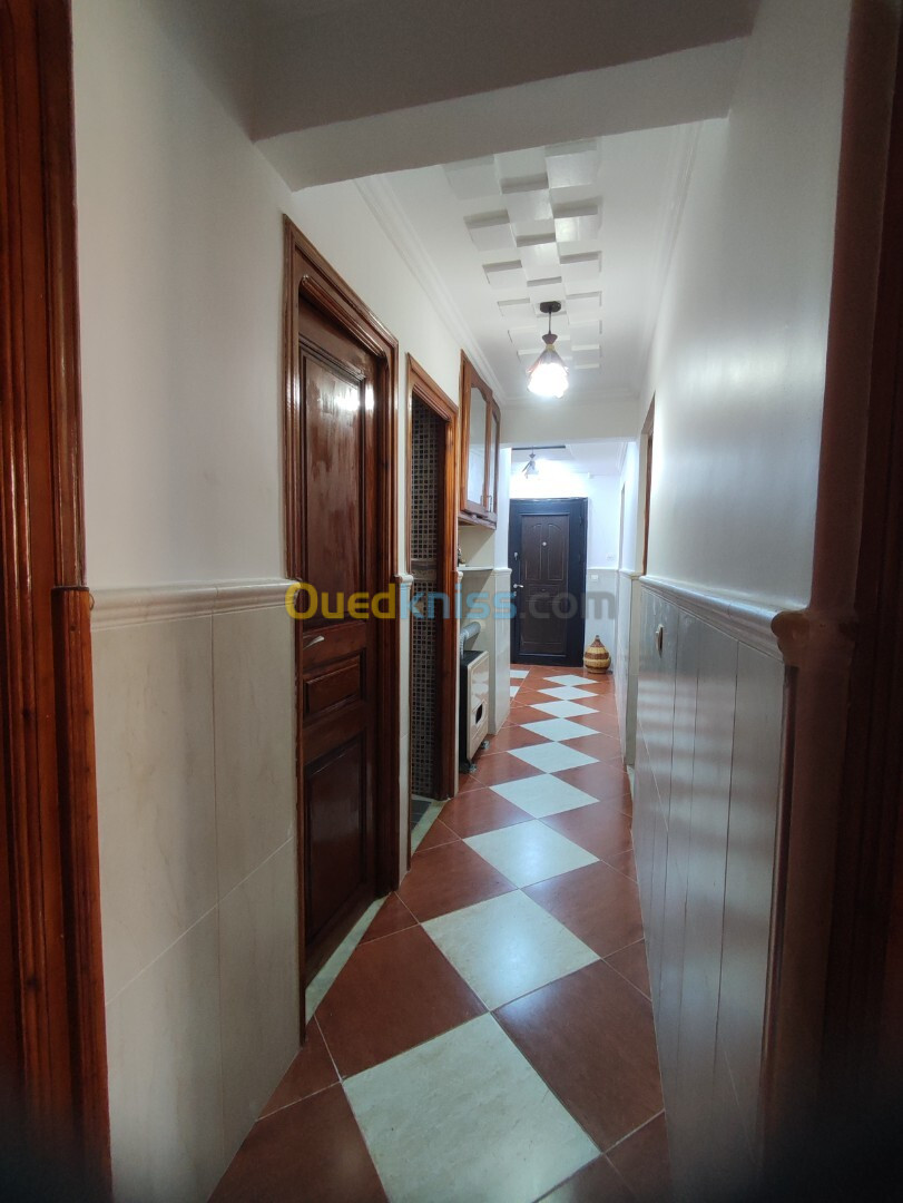 Location Appartement F3 Alger Ain benian