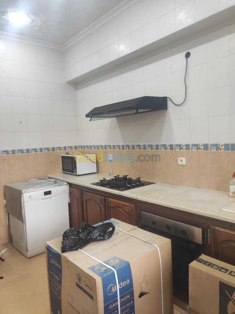 Location Appartement F4 Alger Hydra