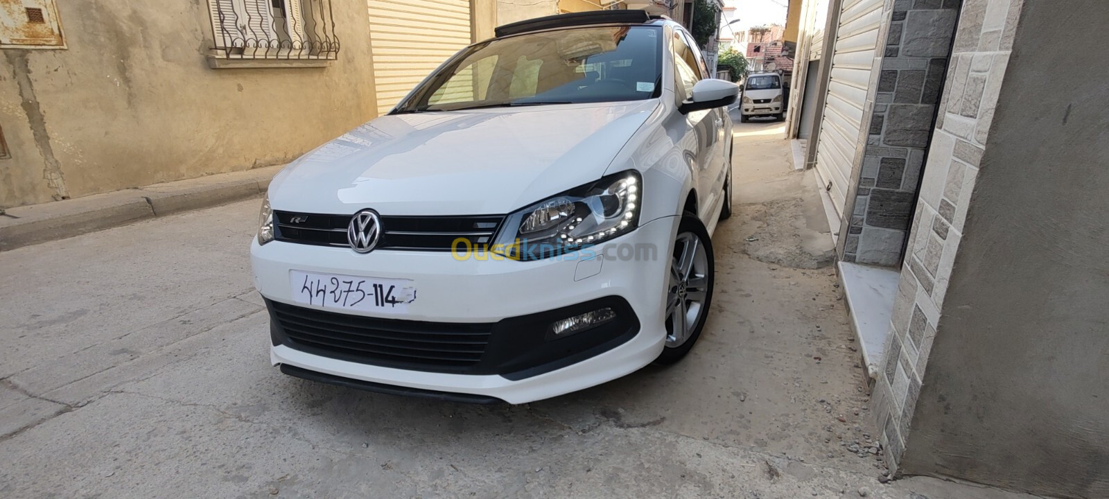 Volkswagen Polo 2014 R-line