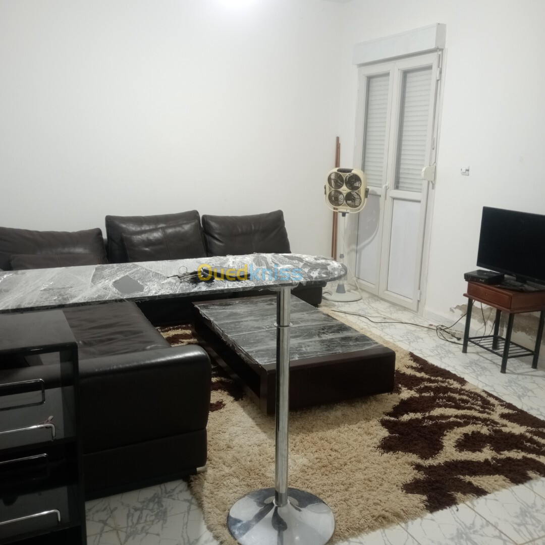 Location vacances Appartement F2 Alger Souidania