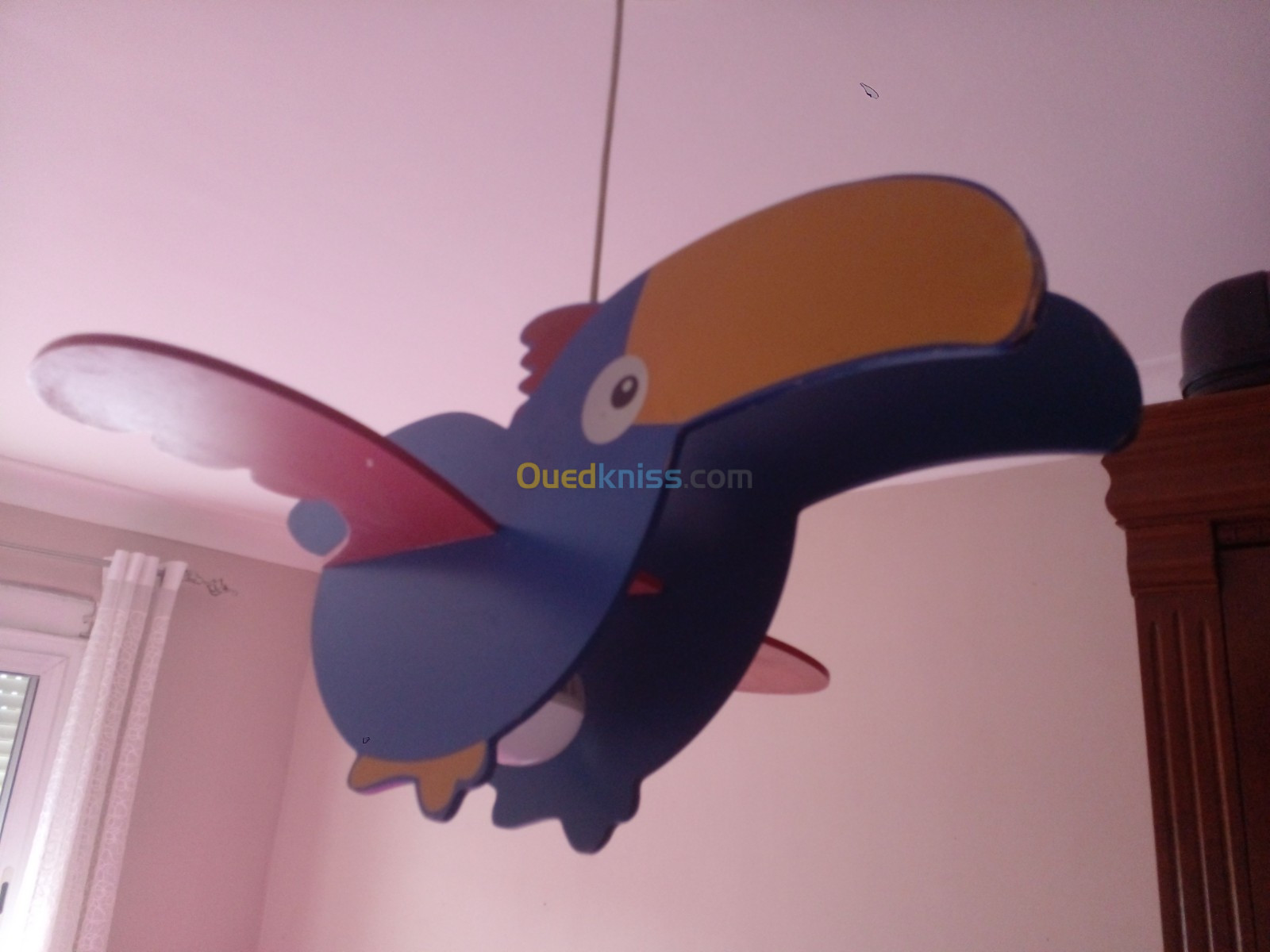 Lustre chambre enfant TOUCAN