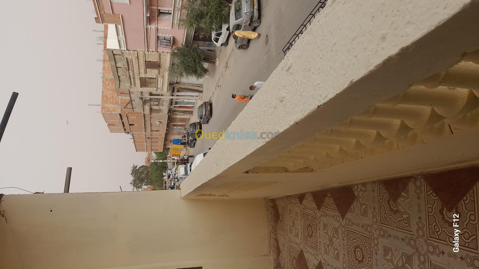 Location Appartement F4 Oran Sidi chami