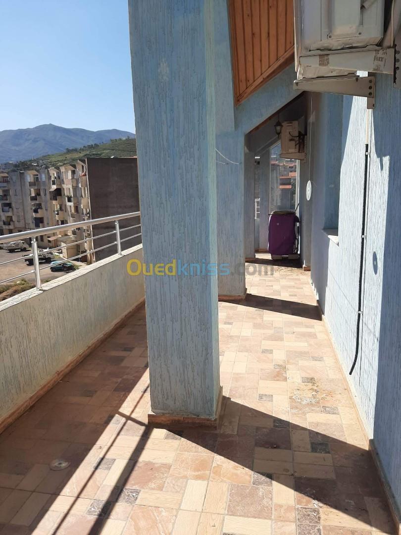 Vente Appartement F3 Tizi Ouzou Azeffoun