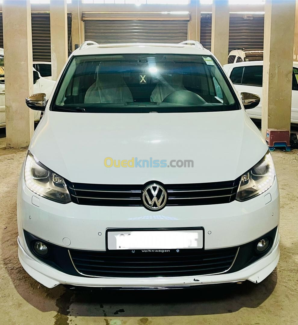 Volkswagen Touran 2014 Cup