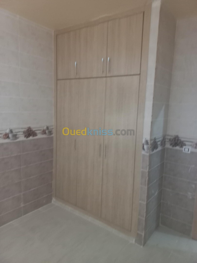 Location Appartement F5 Alger Mahelma