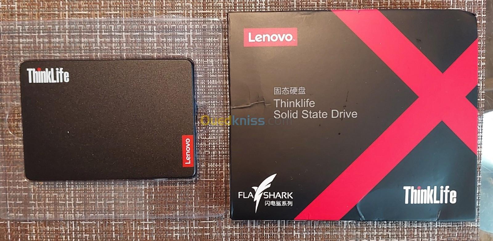 Disques dur interne SSD 512 GB marque Lenovo