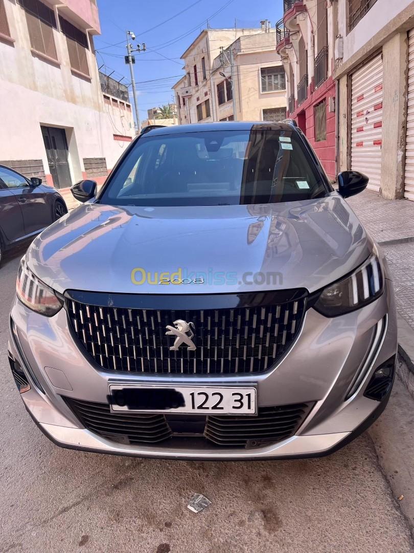 Peugeot 2008 2022 GT