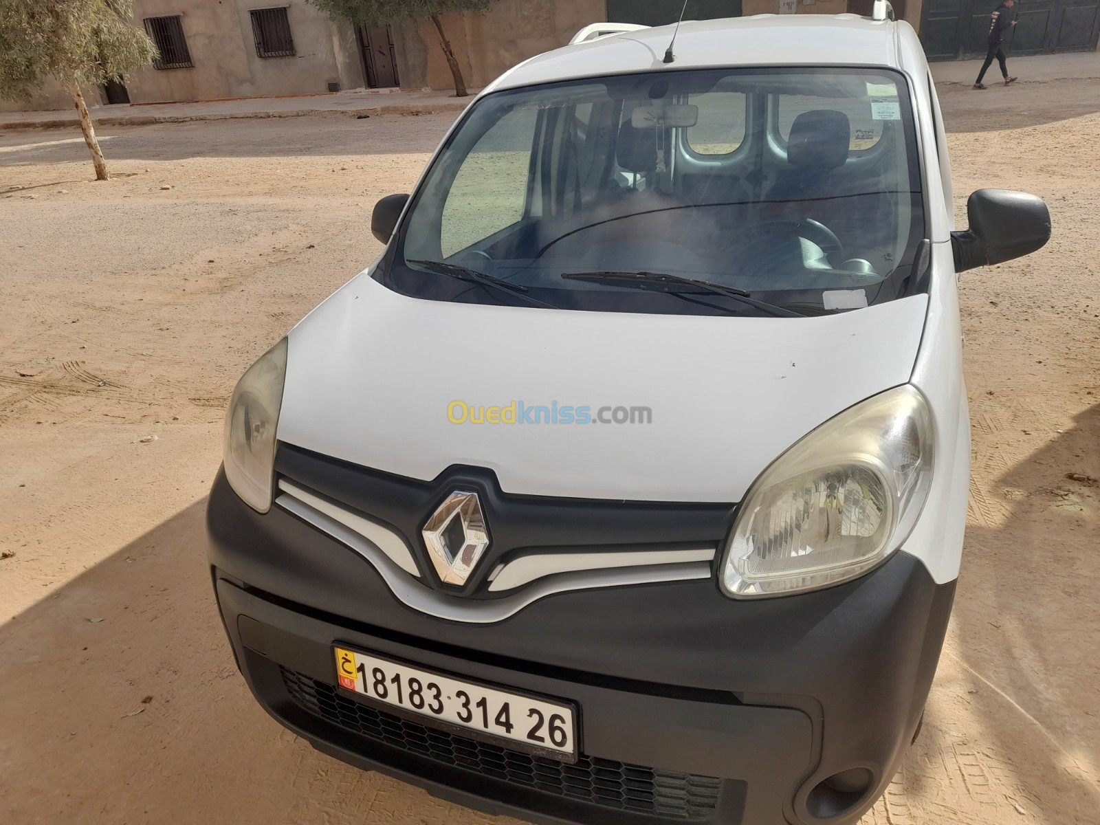 Renault كونقو 2014 كونقو