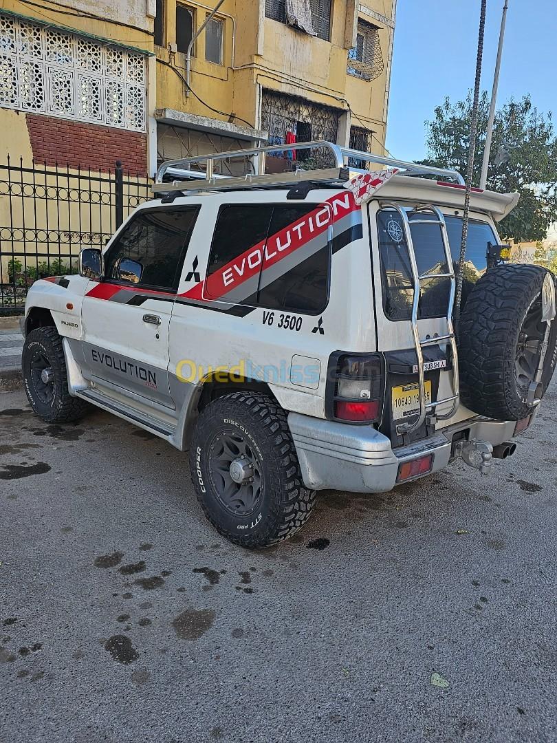 Mitsubishi Pajero Court 1999 Pajero Court