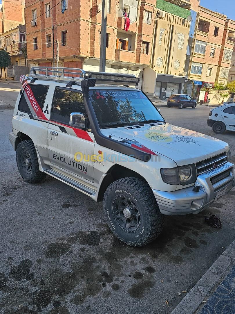 Mitsubishi Pajero Court 1999 Pajero Court